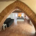 Gli Archi Nel Cuore Di Siena