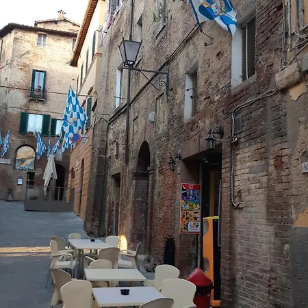 Gli Archi Nel Cuore Di Apartament *