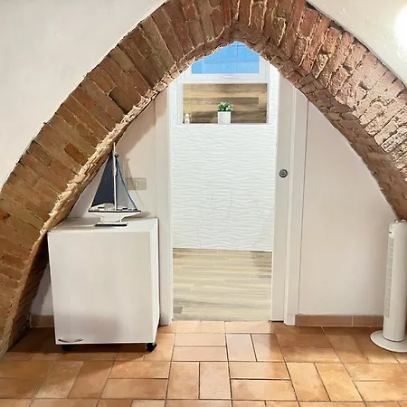 Gli Archi Nel Cuore Di Siena